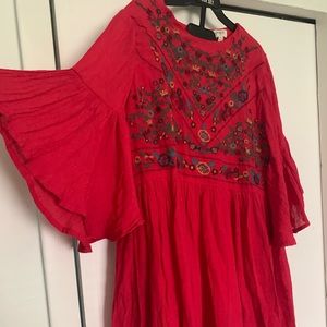 Red, MIDI, flowing dress